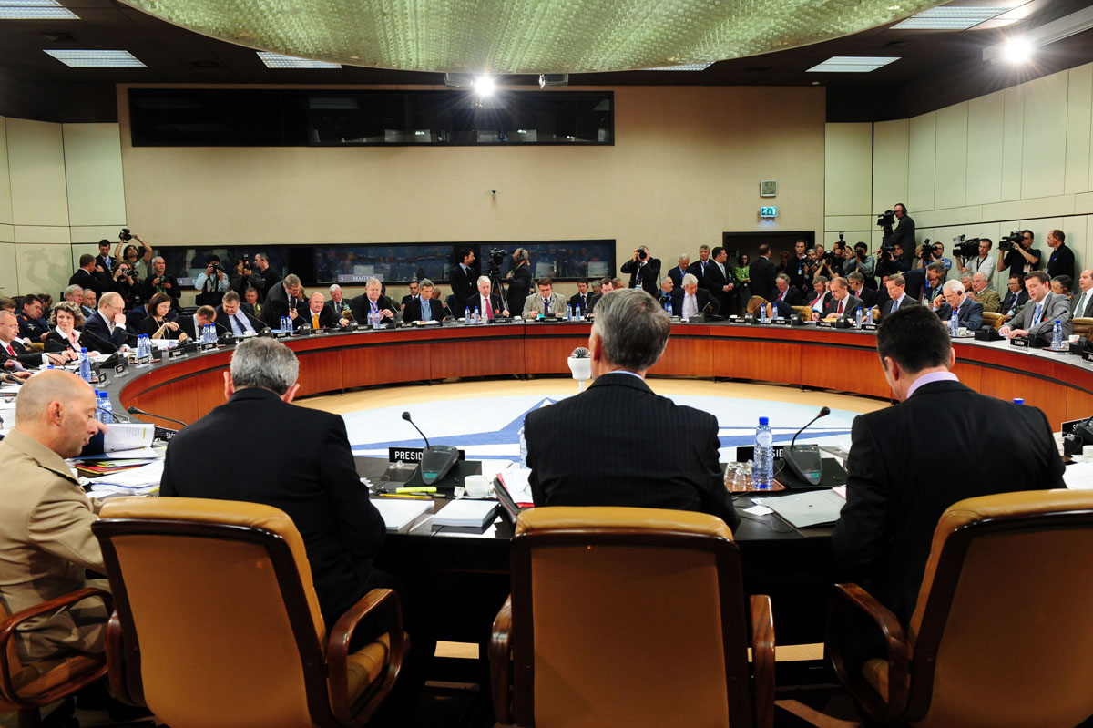 https://www.morh.hr/wp-content/gallery/sastanak-ministara-obrane-nato-a-u-bruxellesu/belgium-20100610_100610e-001_v.jpg