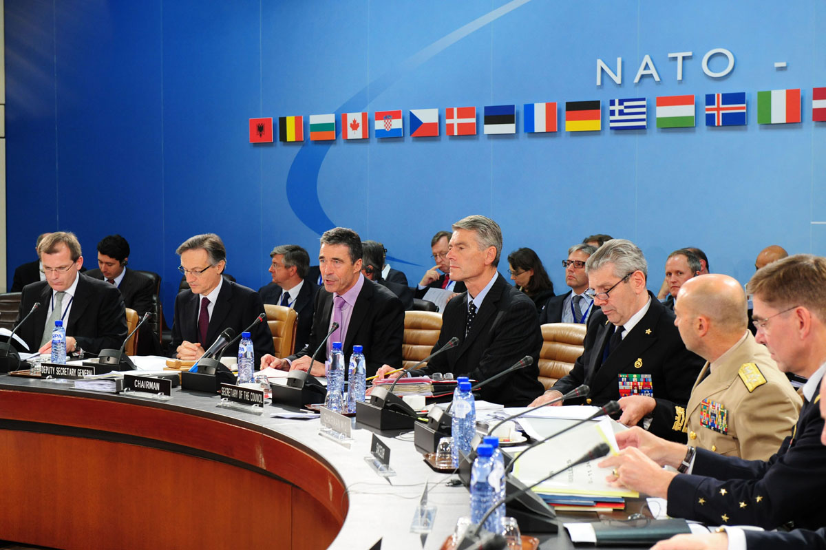 https://www.morh.hr/wp-content/gallery/sastanak-ministara-obrane-nato-a-u-bruxellesu/belgium-20100610_100610e-006_v.jpg