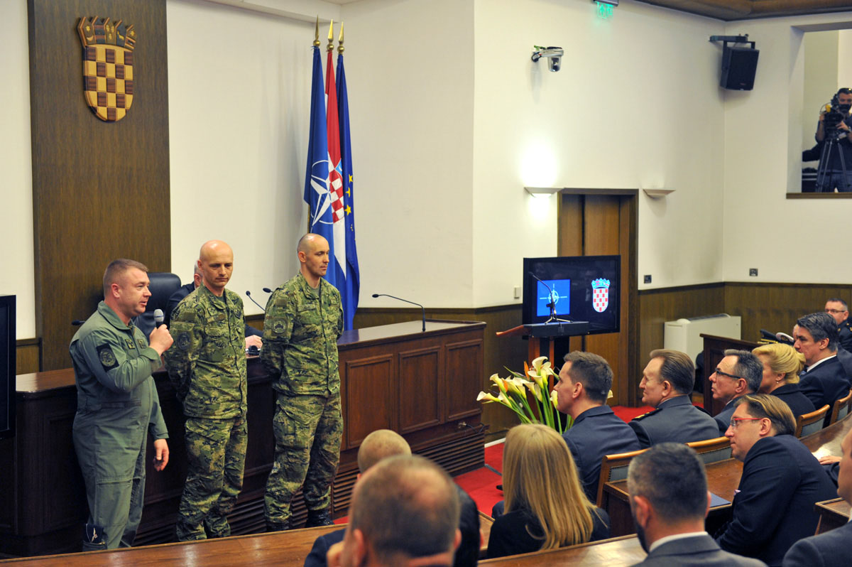 https://www.morh.hr/wp-content/gallery/sesta-obljetnica-ulaska-rh-u-nato/nato_31032015_06.jpg