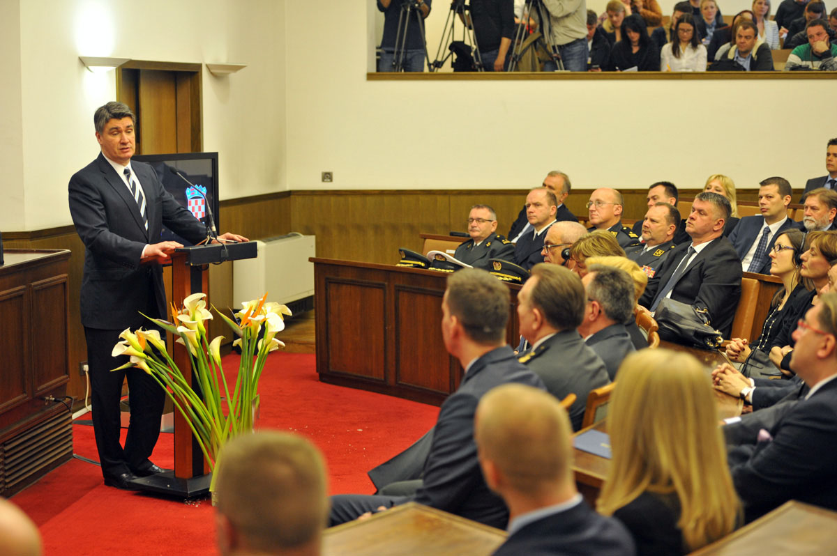 https://www.morh.hr/wp-content/gallery/sesta-obljetnica-ulaska-rh-u-nato/nato_31032015_09.jpg