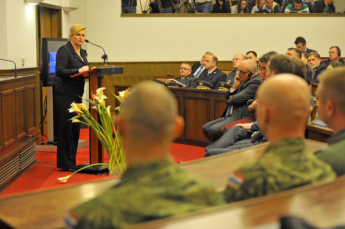 https://www.morh.hr/wp-content/gallery/sesta-obljetnica-ulaska-rh-u-nato/nato_31032015_13.jpg