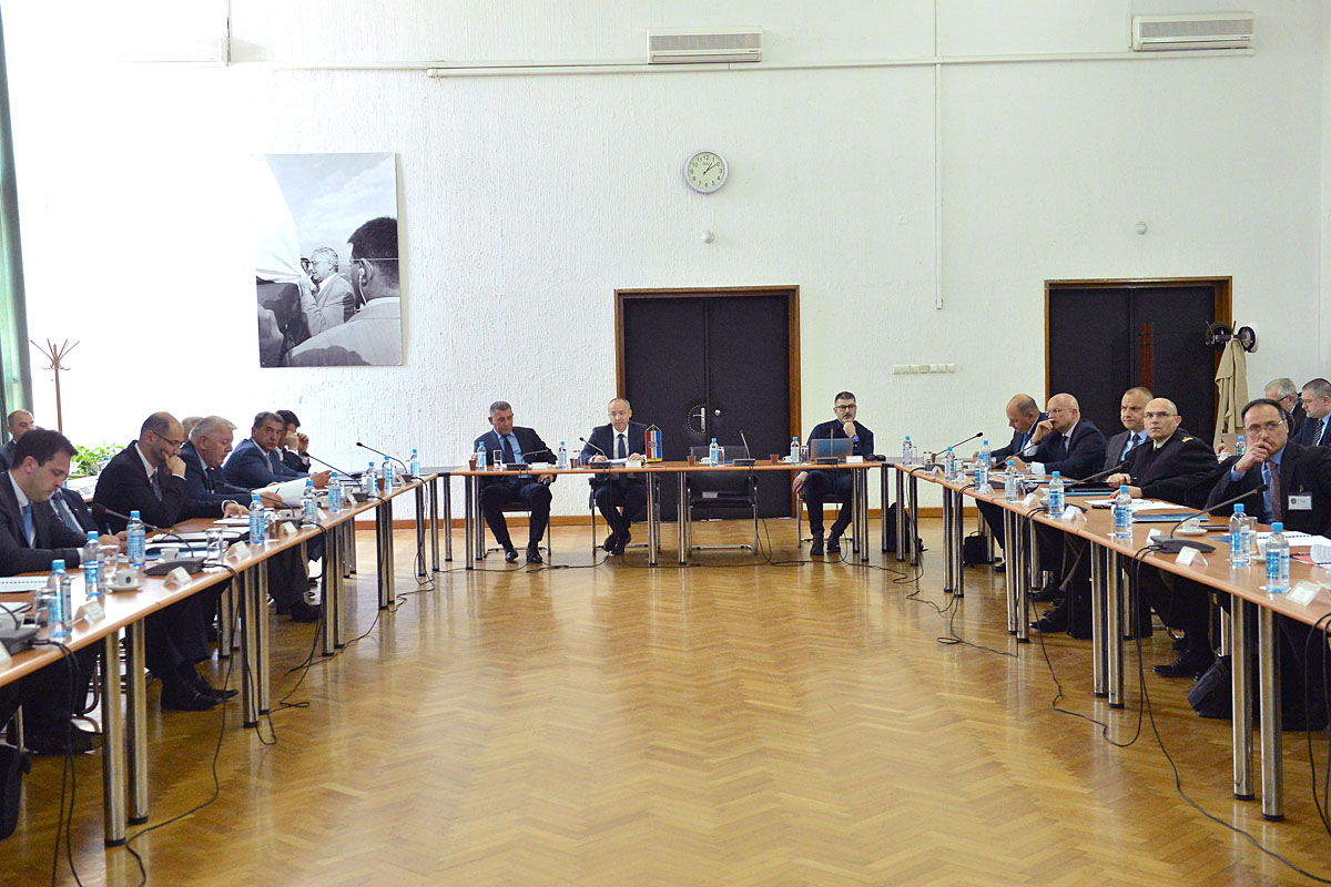 https://www.morh.hr/wp-content/gallery/sjednica-povjerenstva-za-izradu-strategije-nacionalne-sigurnosti/strategija_10042017_08.jpg