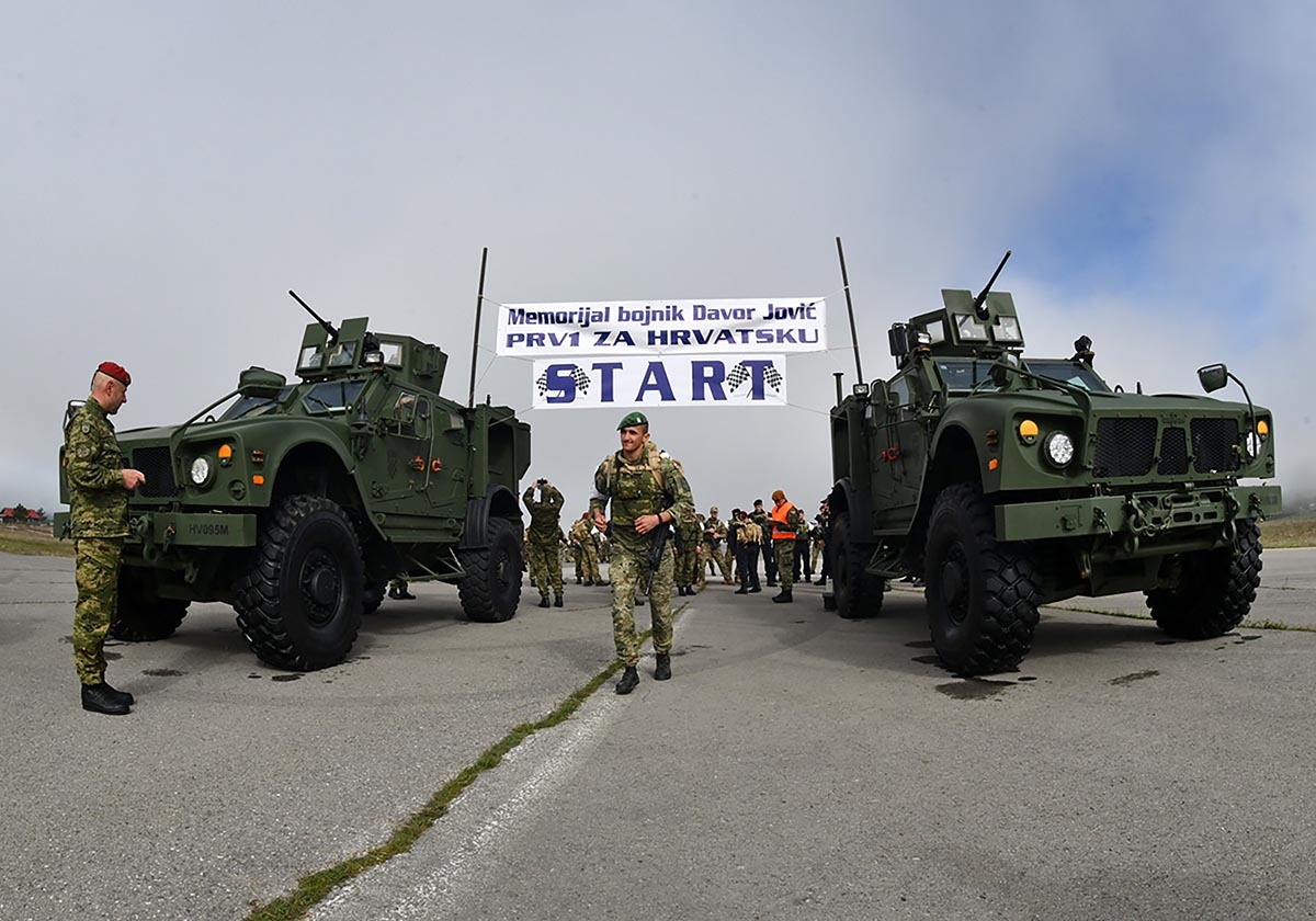 https://www.morh.hr/wp-content/gallery/skupnik-nikola-knezevic-najspremniji-je-pripadnik-hrvatske-vojske/prvi_za_hr_10052019_02.jpg
