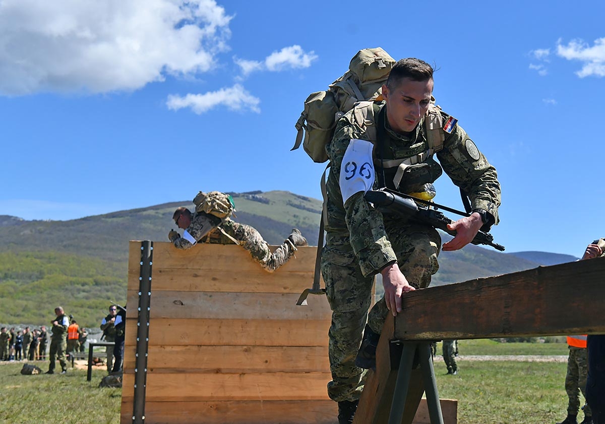 https://www.morh.hr/wp-content/gallery/skupnik-nikola-knezevic-najspremniji-je-pripadnik-hrvatske-vojske/prvi_za_hr_10052019_20.jpg