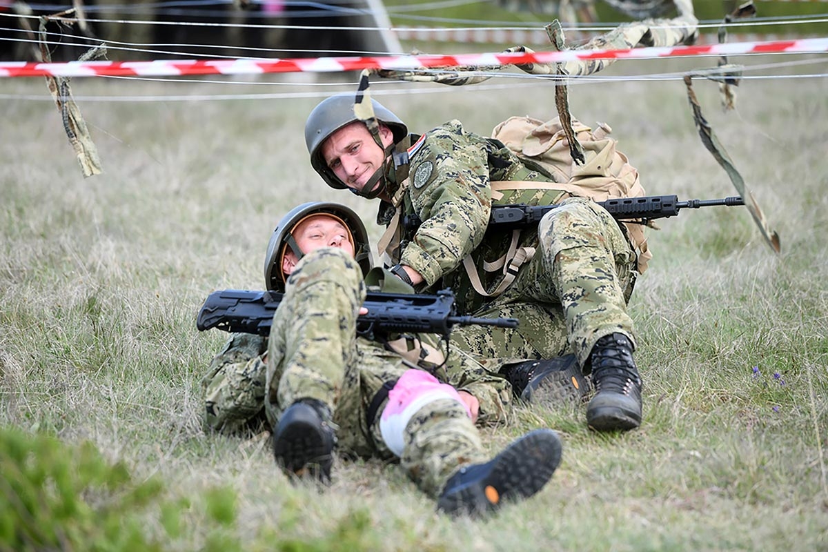 https://www.morh.hr/wp-content/gallery/skupnik-nikola-knezevic-najspremniji-je-pripadnik-hrvatske-vojske/prvi_za_hr_10052019_30.jpg