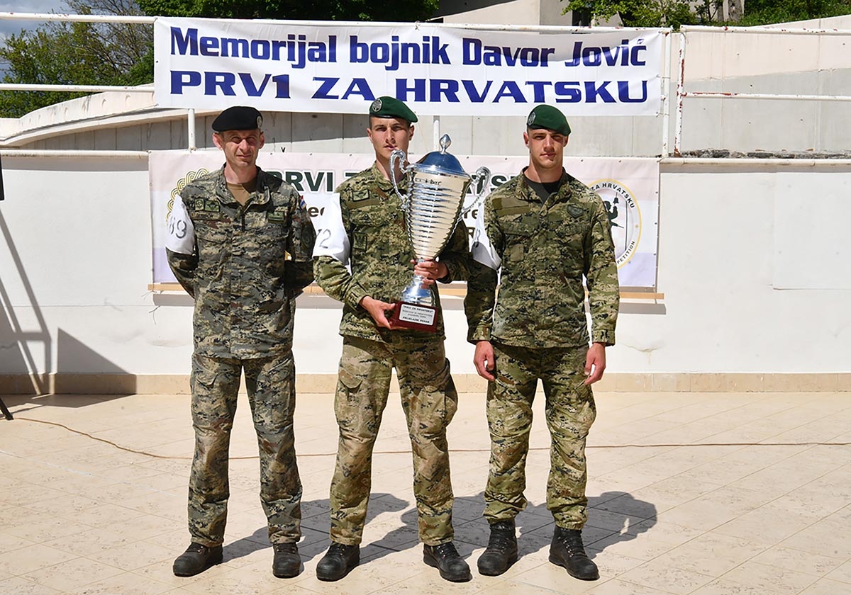 https://www.morh.hr/wp-content/gallery/skupnik-nikola-knezevic-najspremniji-je-pripadnik-hrvatske-vojske/prvi_za_hr_10052019_56.jpg