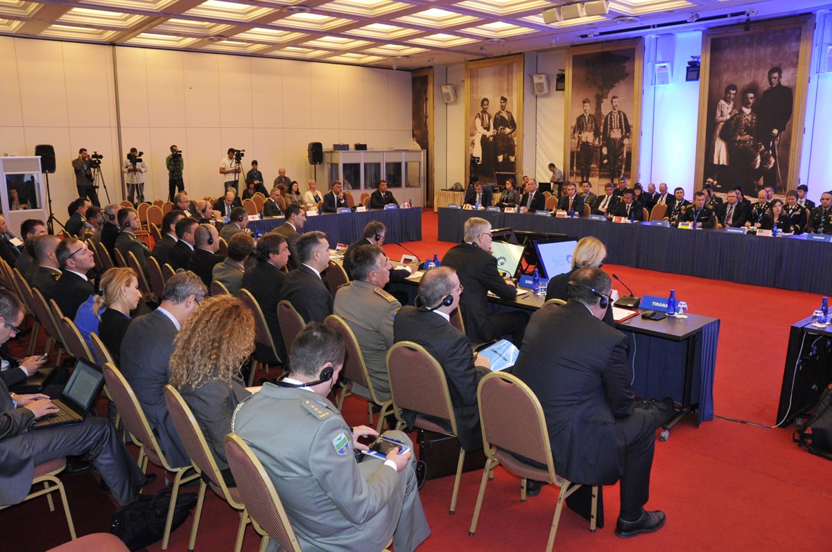 https://www.morh.hr/wp-content/gallery/south-eastern-europe-defence-ministerial-u-budvi/budva_16102014_19.jpg