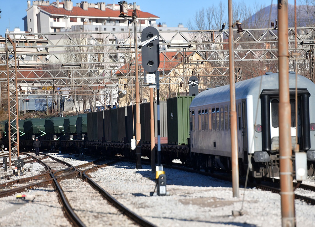https://www.morh.hr/wp-content/gallery/sredstva-i-tehnika-hrvatske-vojske-upucena-iz-knina-za-litvu/wil_0373.jpg