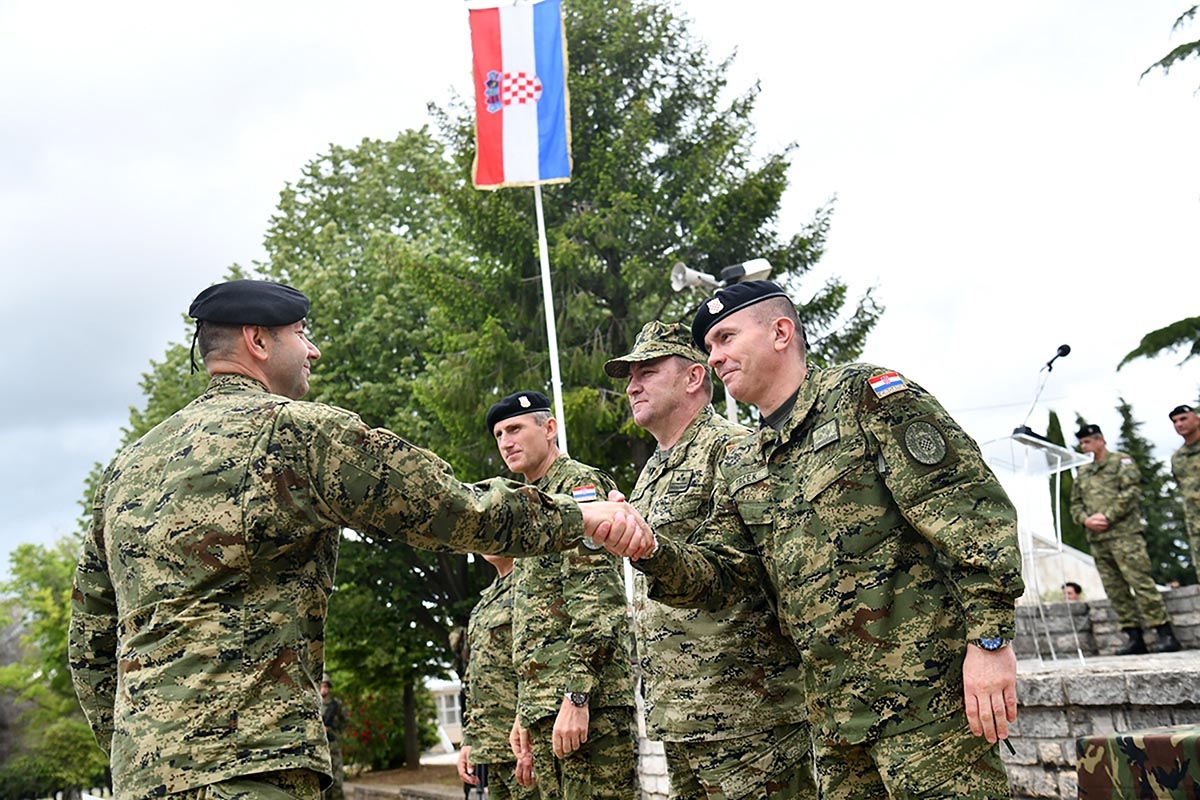 https://www.morh.hr/wp-content/gallery/svecani-docek-3-hrvcon-a-iz-nato-ove-aktivnosti-u-poljskoj/3_hrvcon_20052019_21.jpg
