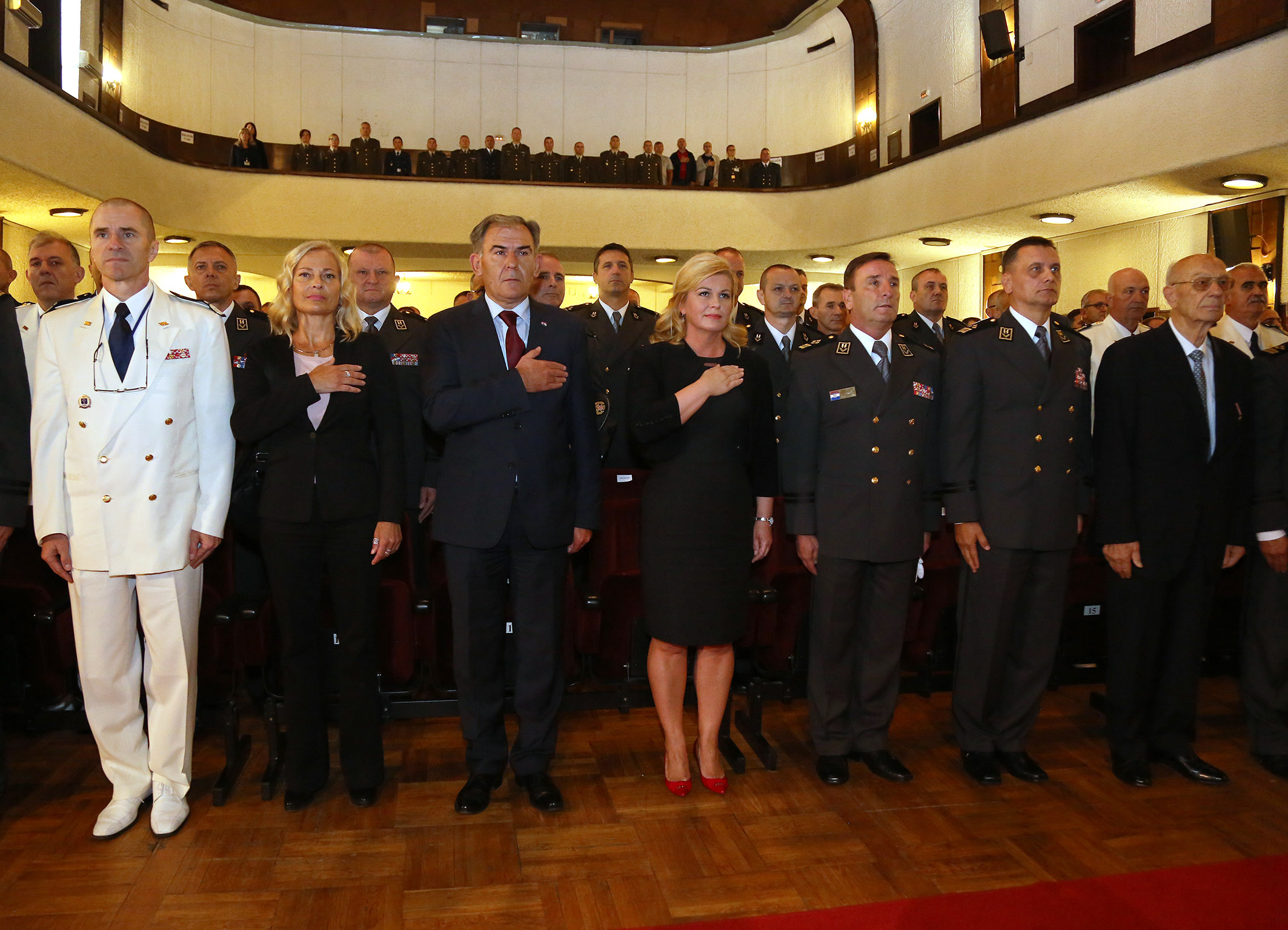 https://www.morh.hr/wp-content/gallery/svecano-obiljezeno-25-godina-glavnog-stozera-oruzanih-snaga-rh/osrg_sb_27092016_10.jpg