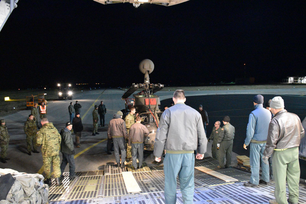 https://www.morh.hr/wp-content/gallery/svi-helikopteri-kiowa-warrior-dopremljeni-u-bazu-zemunik/kiowa_03122016_08.jpg