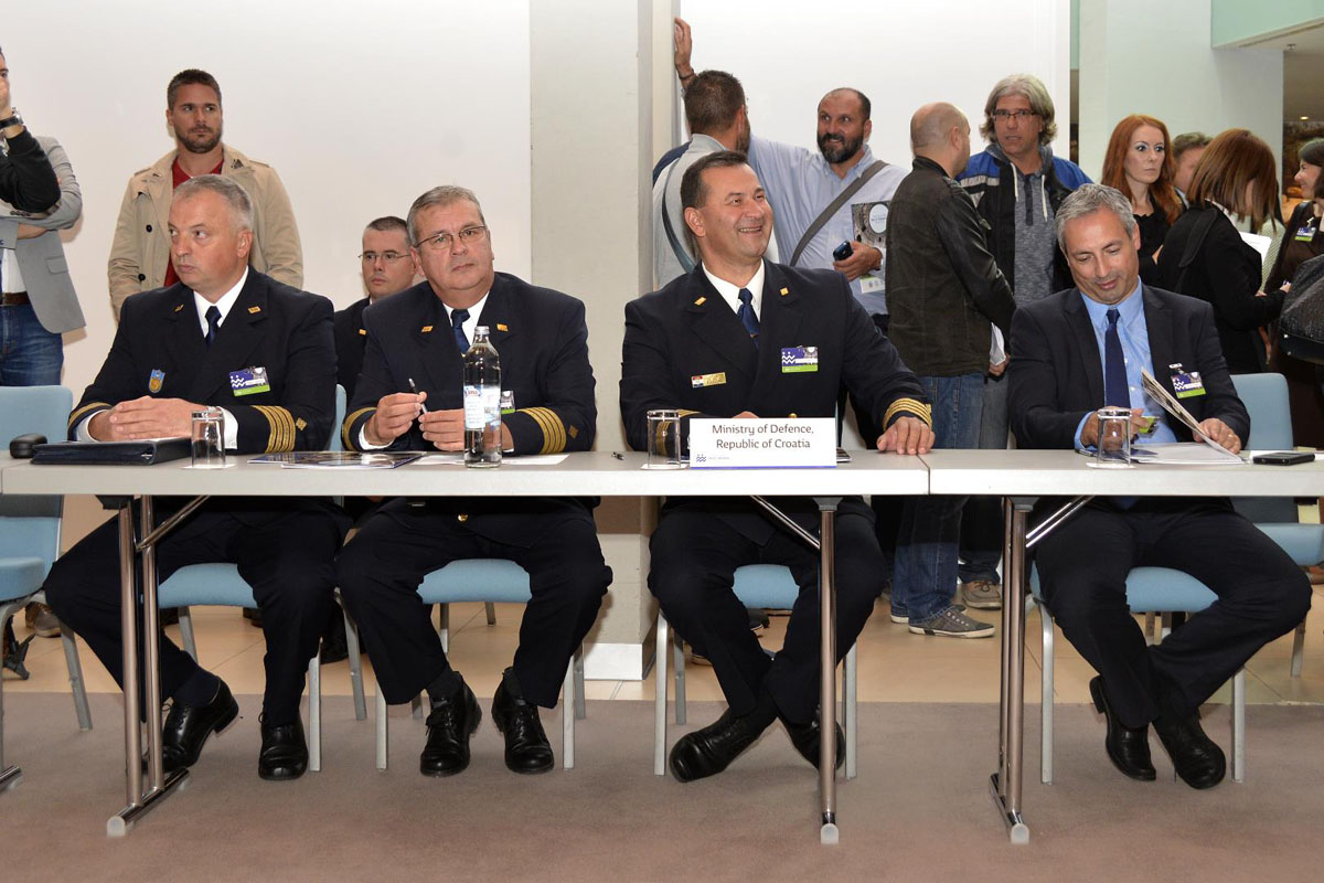https://www.morh.hr/wp-content/gallery/tematski-sastanak-o-meduagencijskoj-suradnji-u-zastiti-granica/frontex_10102016_2.jpg