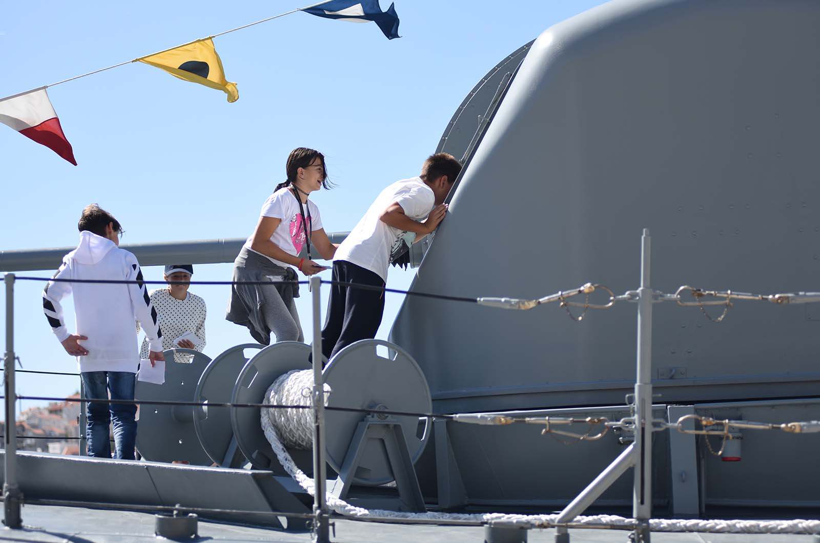 https://www.morh.hr/wp-content/gallery/u-dubrovniku-svecano-obiljezena-28-obljetnica-hrvatske-ratne-mornarice/28_obljetnica_hrm_dubrovnik_190719_44.jpg