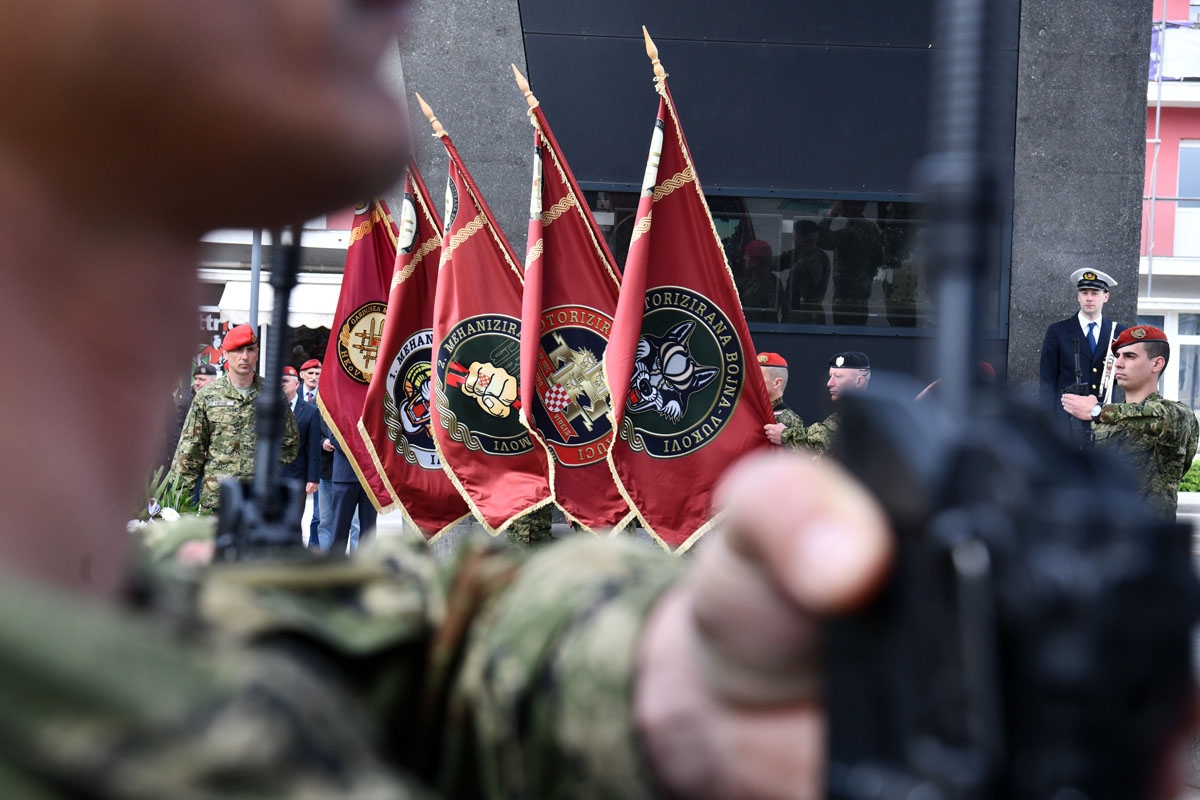 https://www.morh.hr/wp-content/gallery/u-kninu-obiljezena-11-obljetnica-gardijske-mehanizirane-brigade/gmbr_17042018_04.jpg