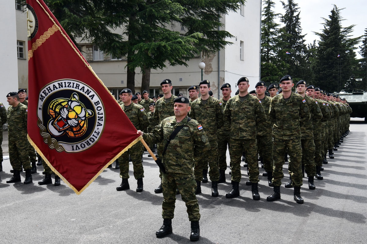 https://www.morh.hr/wp-content/gallery/u-kninu-obiljezena-11-obljetnica-gardijske-mehanizirane-brigade/gmbr_17042018_19.jpg