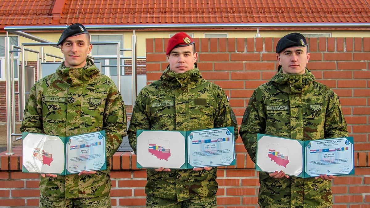 https://www.morh.hr/wp-content/gallery/u-poljskoj-nagradeni-pripadnici-hrvatske-vojske/poljska_nagrade_15032019_09.jpg