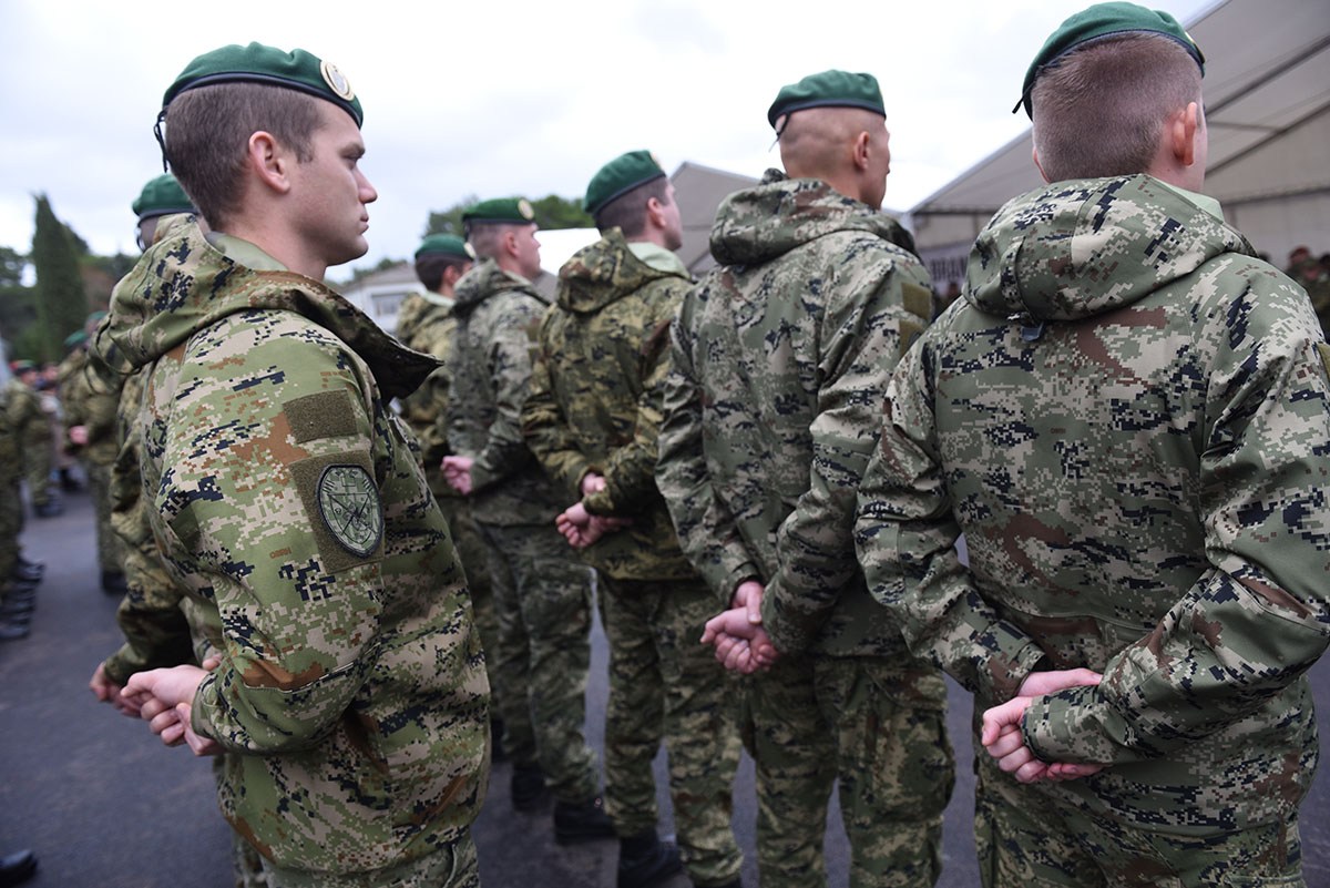 https://www.morh.hr/wp-content/gallery/u-puli-svecano-otvorena-vojarna-hrvatski-branitelji-istre/vojarna_pula_15112019_30.jpg