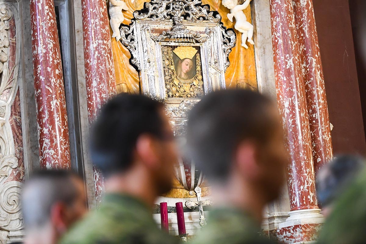 https://www.morh.hr/wp-content/gallery/u-sinju-svecano-obiljezena-12-obljetnica-gardijske-mehanizirane-brigade/gardijska_mehanizirana_brigada_sinj_010419_05.jpg