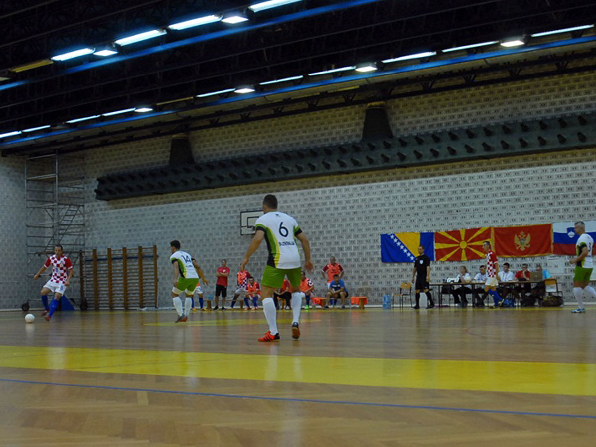 https://www.morh.hr/wp-content/gallery/u-splitu-zavrsilo-medunarodno-vojno-natjecanje-u-malom-nogometu/fucal_08072016_02.jpg