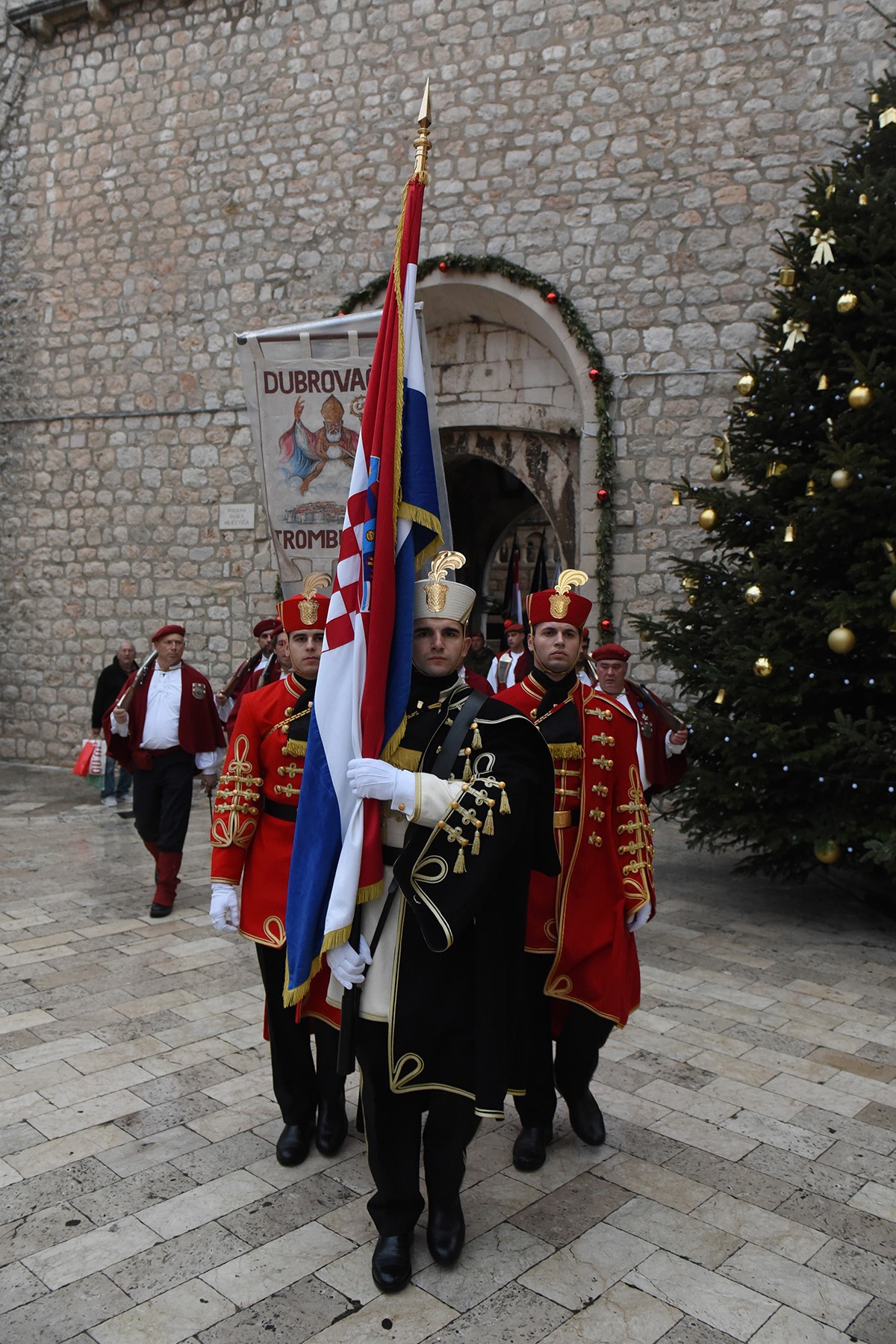 https://www.morh.hr/wp-content/gallery/ulica-u-dubrovniku-dobila-je-ime-u-cast-generalu-janku-bobetku/dubrovnik_mimohd_20191206_13.jpg