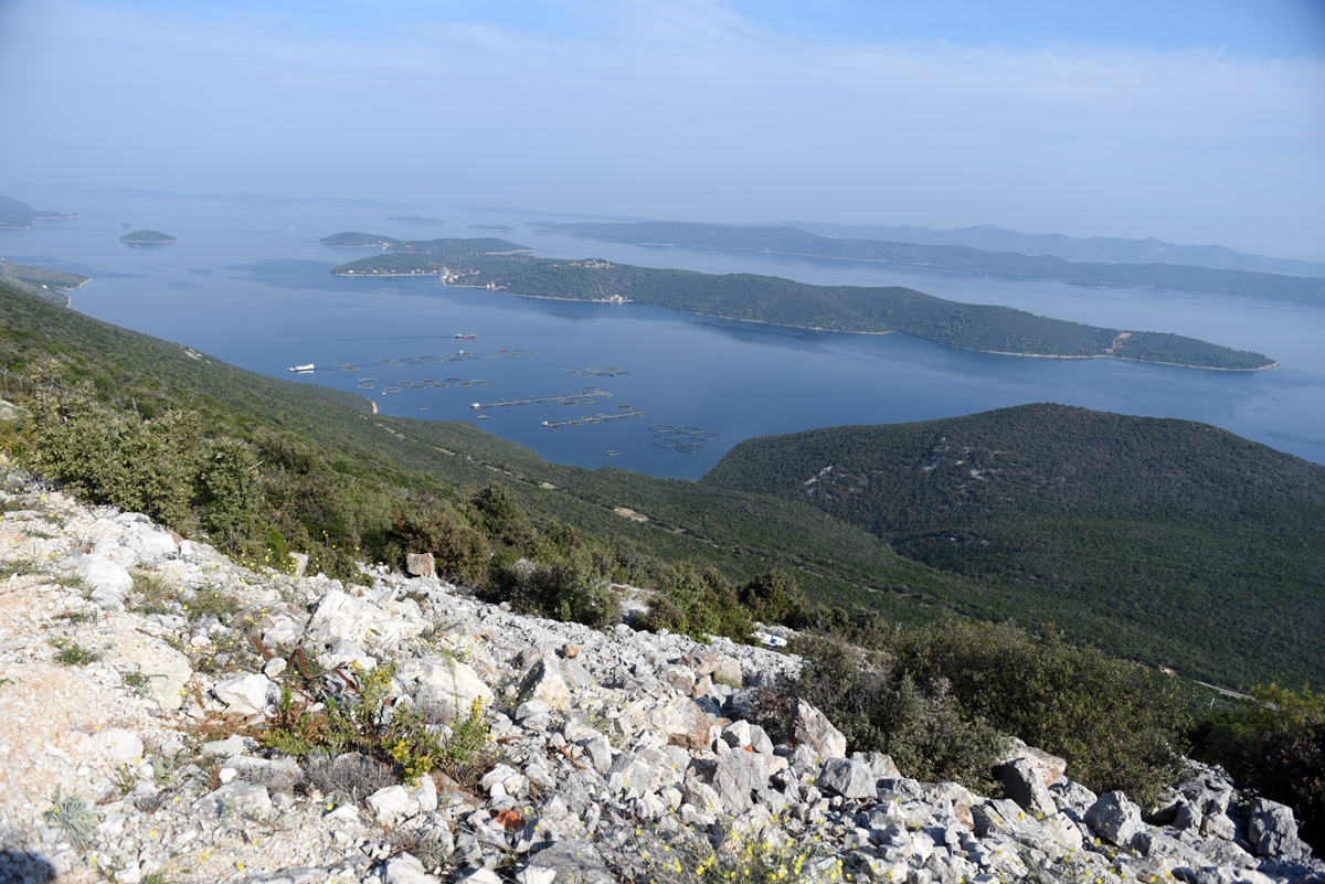 https://www.morh.hr/wp-content/gallery/uspjesno-lansirana-raketa-rb-15b-i-pogoden-cilj-na-dugom-otoku/velebit18_dugi_otok_20181014_0030.jpg