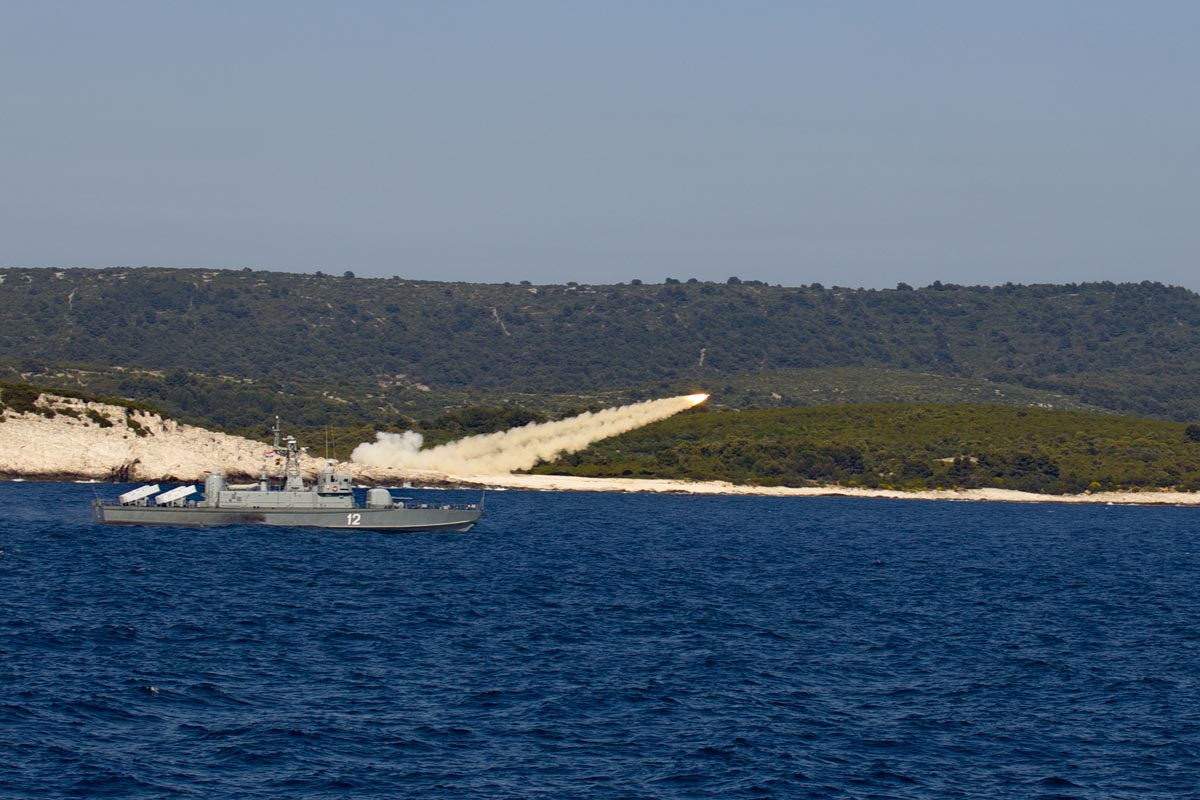 https://www.morh.hr/wp-content/gallery/uspjesno-provedeno-gadanje-protubrodskom-raketom-rbs-15b/rakete_1452016_2_04.jpg