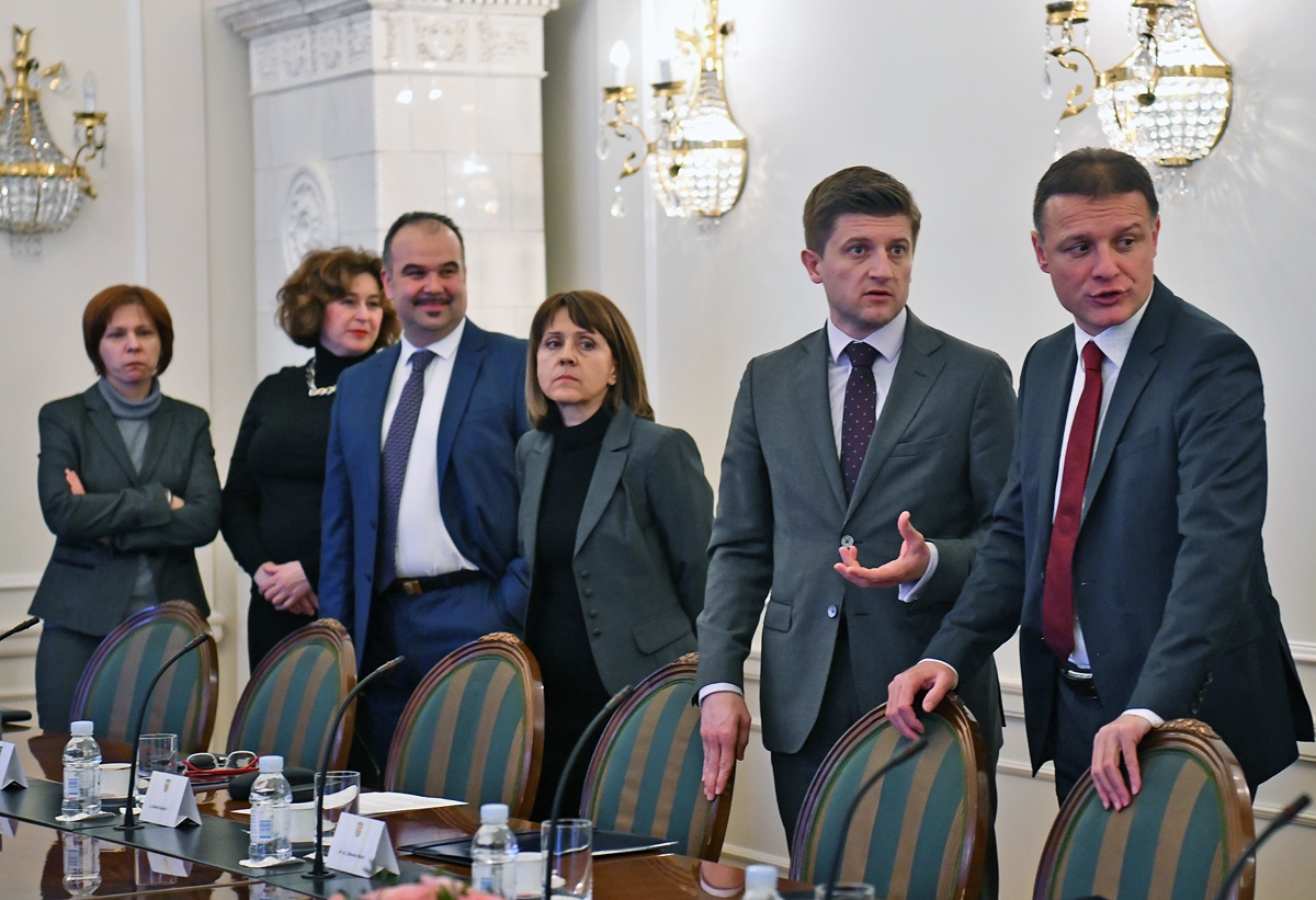 https://www.morh.hr/wp-content/gallery/vijece-za-obranu-dalo-preporuku-za-vba/vzo_27032018_02.jpg