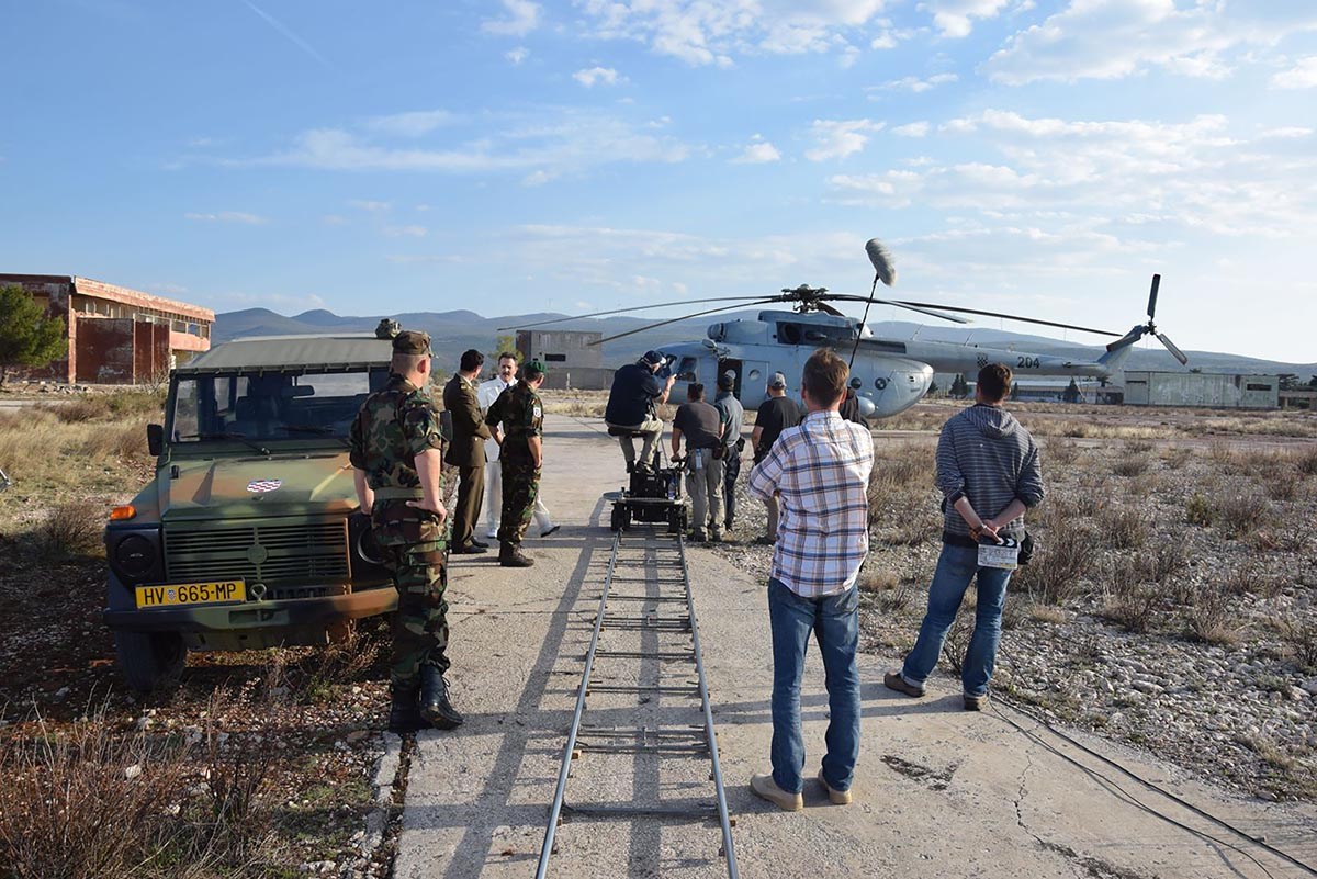 https://www.morh.hr/wp-content/gallery/visnjic-zahvalio-hv-u-na-potpori-snimanja-filma-general/visnjic_hrz_12072019_19.jpg