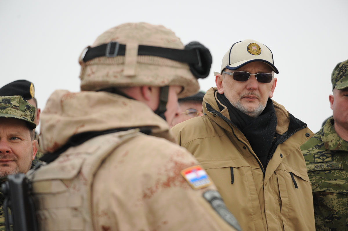 https://www.morh.hr/wp-content/gallery/vojna-vjeba-hrvatski-ponos-2011/gasinci_20110131_04.jpg
