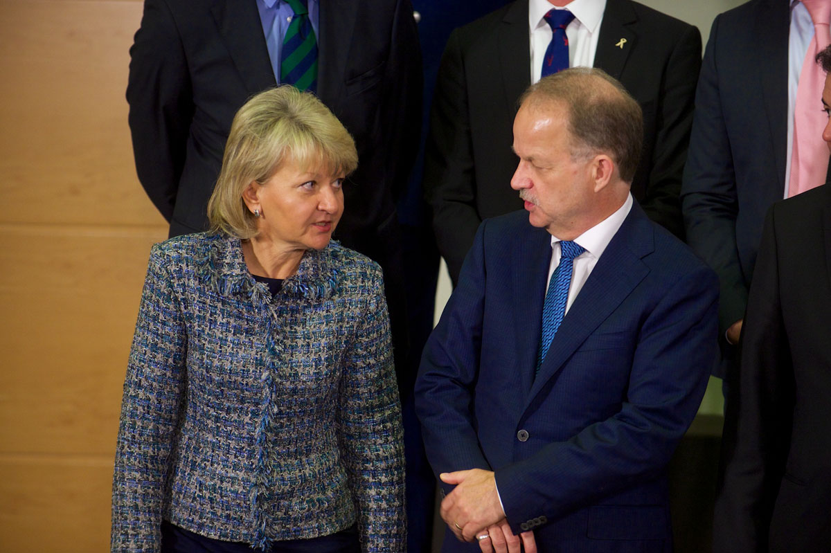 https://www.morh.hr/wp-content/gallery/zamjenica-tafra-na-sastanku-ministara-obrane-nato-a-u-bruxellesu/nato_08102015_1.jpg