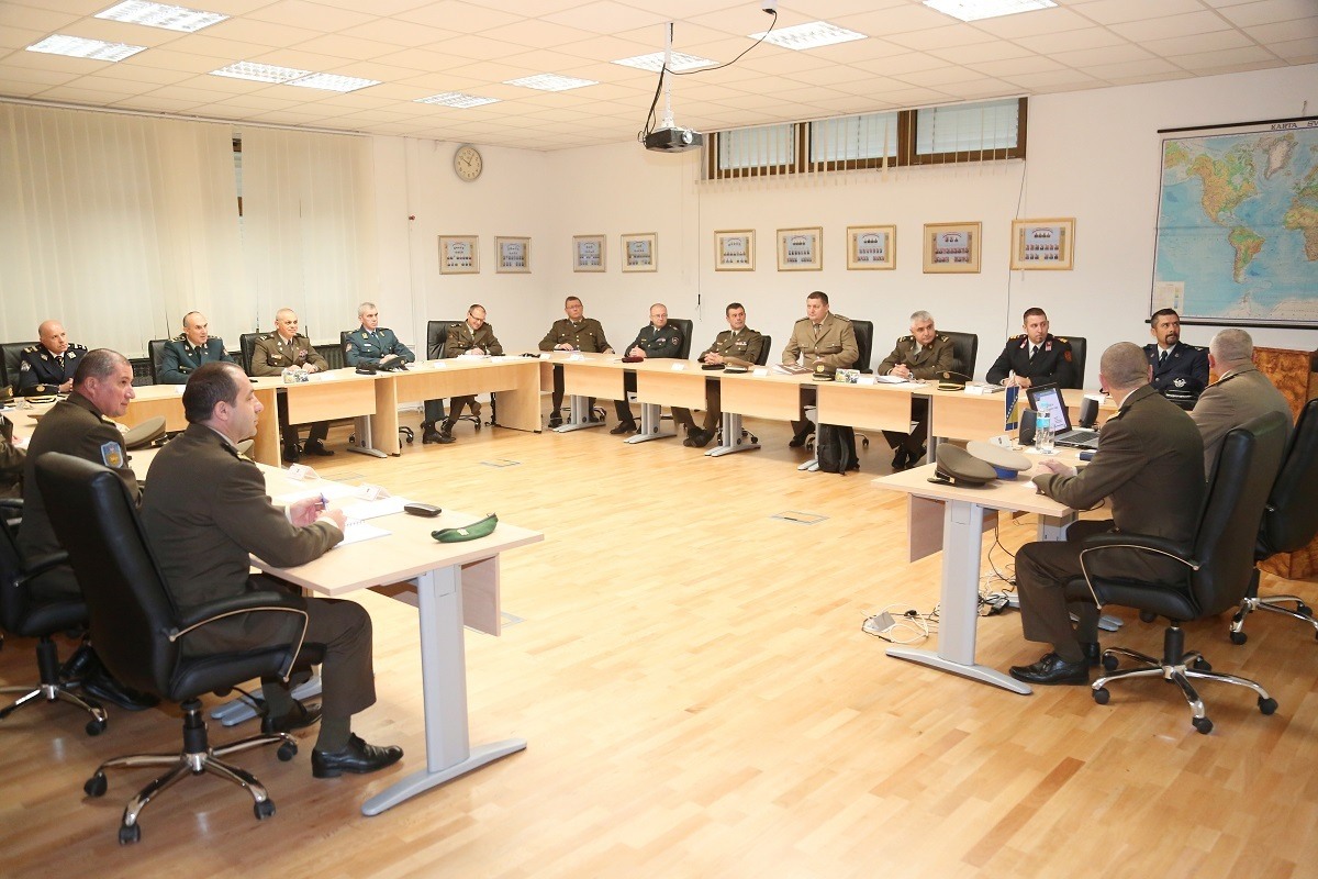 https://www.morh.hr/wp-content/gallery/zamjenik-nacelnika-zajednickog-stozera-oruzanih-snaga-bih-posjetio-hvu/ivica_jerkic_hvu_19072019_06.jpg