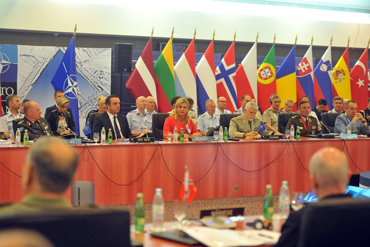 https://www.morh.hr/wp-content/gallery/zapocela-konferencije-vojnog-odbora-nato-a-u-splitu/wil_5194.jpg