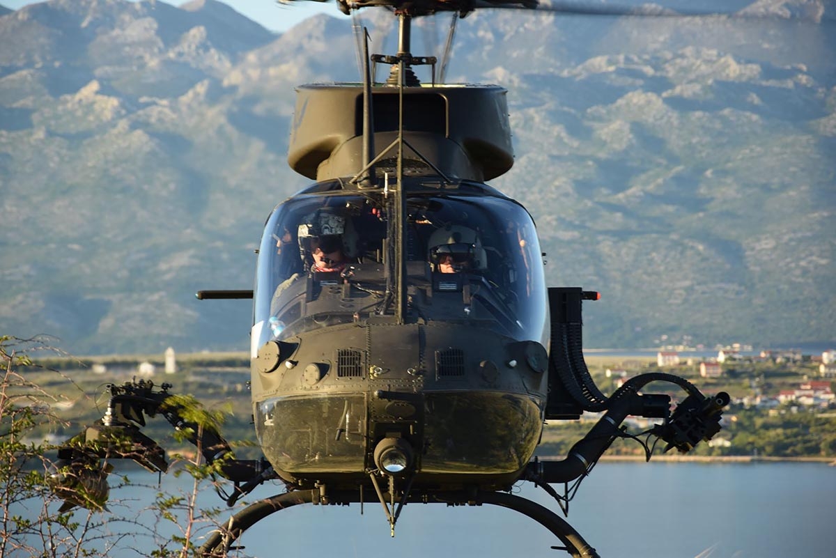 https://www.morh.hr/wp-content/gallery/zapocela-napredna-obuka-na-helikopterima-oh-58d-kiowa-warrior/obuka_kiowa_10052019_09.jpg