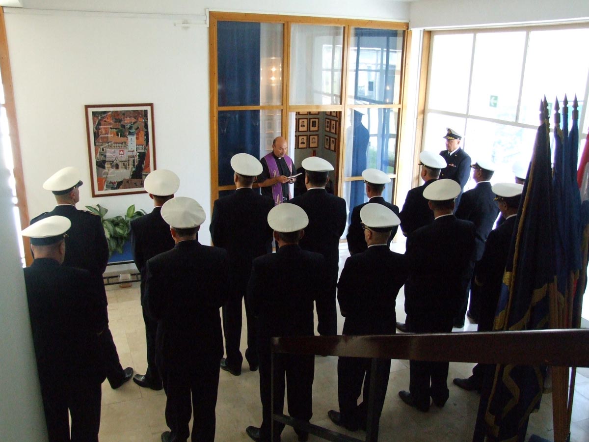 https://www.morh.hr/wp-content/gallery/zapocelo-svecano-obiljezavanje-dana-hrvatske-ratne-mornarice/hrm_19092014_02.jpg