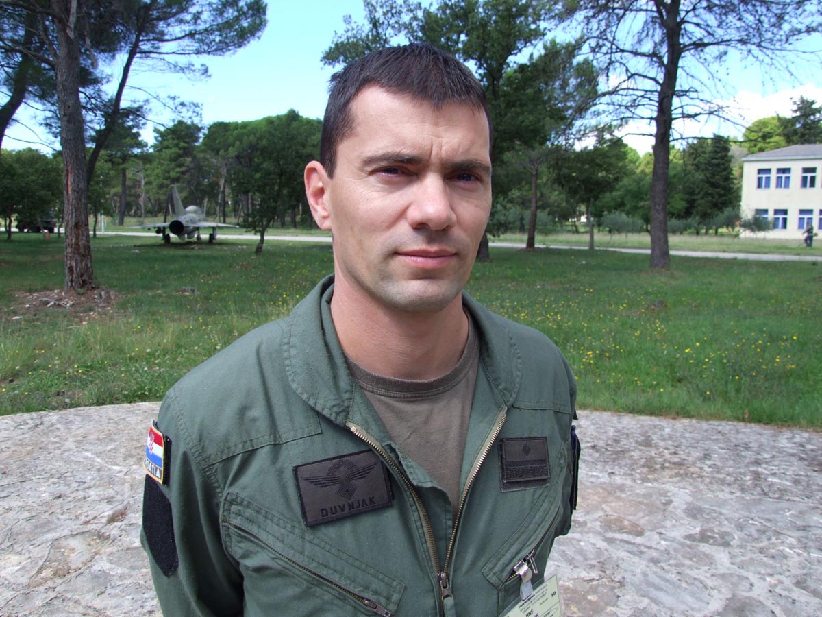 https://www.morh.hr/wp-content/gallery/zapoceo-8-tecaj-zajednicke-obuke-hrvatskih-ceskih-i-madarskih-savjetodavnih-zrakoplovnih-timova/smart_defence_15092014_3.jpg