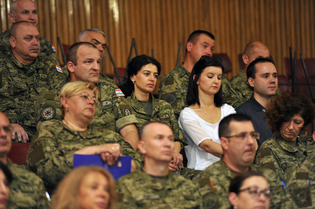 https://www.morh.hr/wp-content/gallery/zapoceo-seminar-upravljanje-ljudskim-resursima-u-morh-u-i-osrh/resursi_11062015_4.jpg