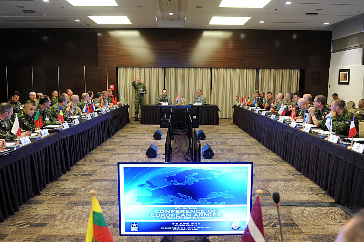 https://www.morh.hr/wp-content/gallery/zapoela-6-konferencija-prvih-doasnika-kopnenih-vojski-europe/konferencija_05062012_01.jpg