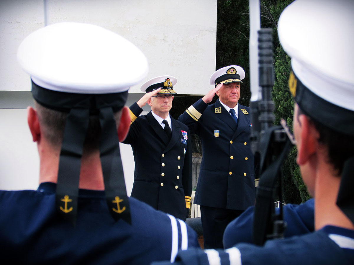 https://www.morh.hr/wp-content/gallery/zapovjednik-marcom-a-u-posjetu-hrm-u-i-splitu/marcom_28092017_04.jpg