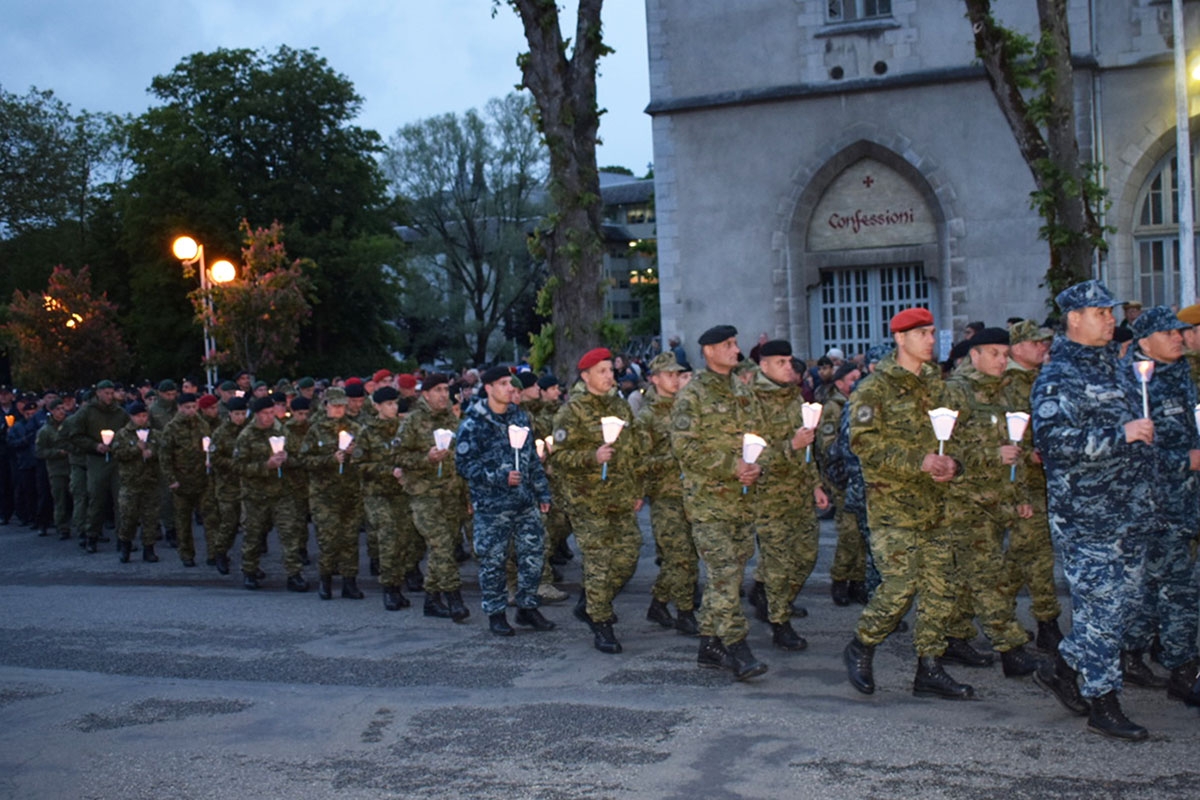 https://www.morh.hr/wp-content/gallery/zatvoreno-61-medunarodno-hodocasce-u-lourdesu/hodocasce_lordes_18052019_08.jpg