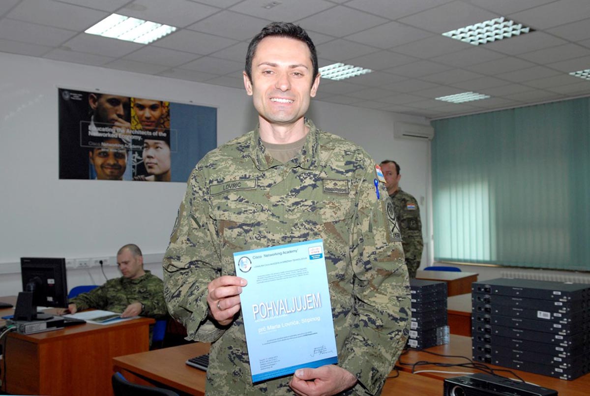 https://www.morh.hr/wp-content/gallery/zavrila-izobrazba-na-cisco-akademiji-hvu/cisco_17052013_2.jpg