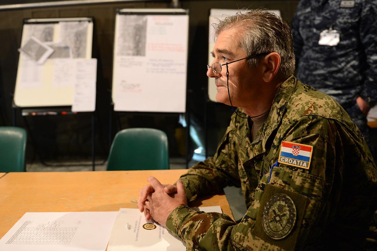 https://www.morh.hr/wp-content/gallery/zavrna-vjeba-teaja-za-vojne-promatrae-un-a/promatraci_23052013_02.jpg