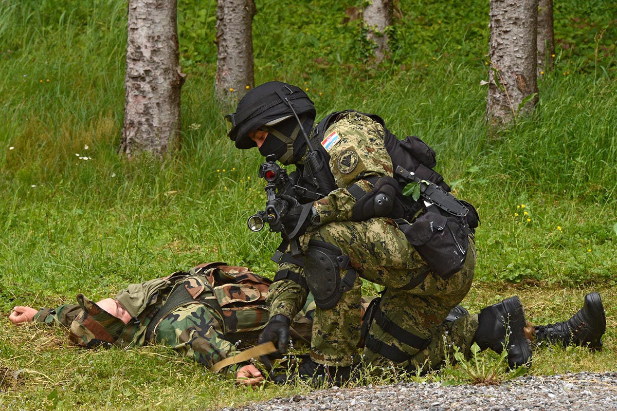 https://www.morh.hr/wp-content/gallery/zavrna-vjeba-teaja-za-vojne-promatrae-un-a/promatraci_23052013_22.jpg