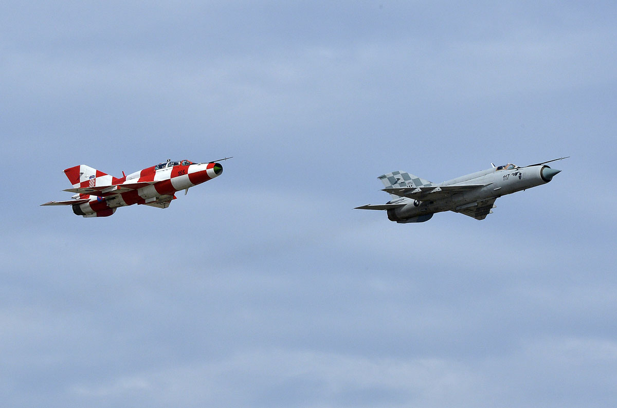 https://www.morh.hr/wp-content/gallery/zavrsen-ciklus-uvjezbavanja-avionima-mig-21-na-podrucju-zadra/migovi_obuka_28102016_13.jpg