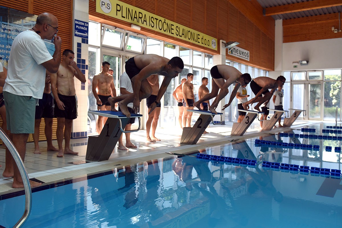 https://www.morh.hr/wp-content/gallery/zavrseno-18-prvenstvo-hrvatske-vojske-u-plivanju/plivanje_28082019_11.jpg