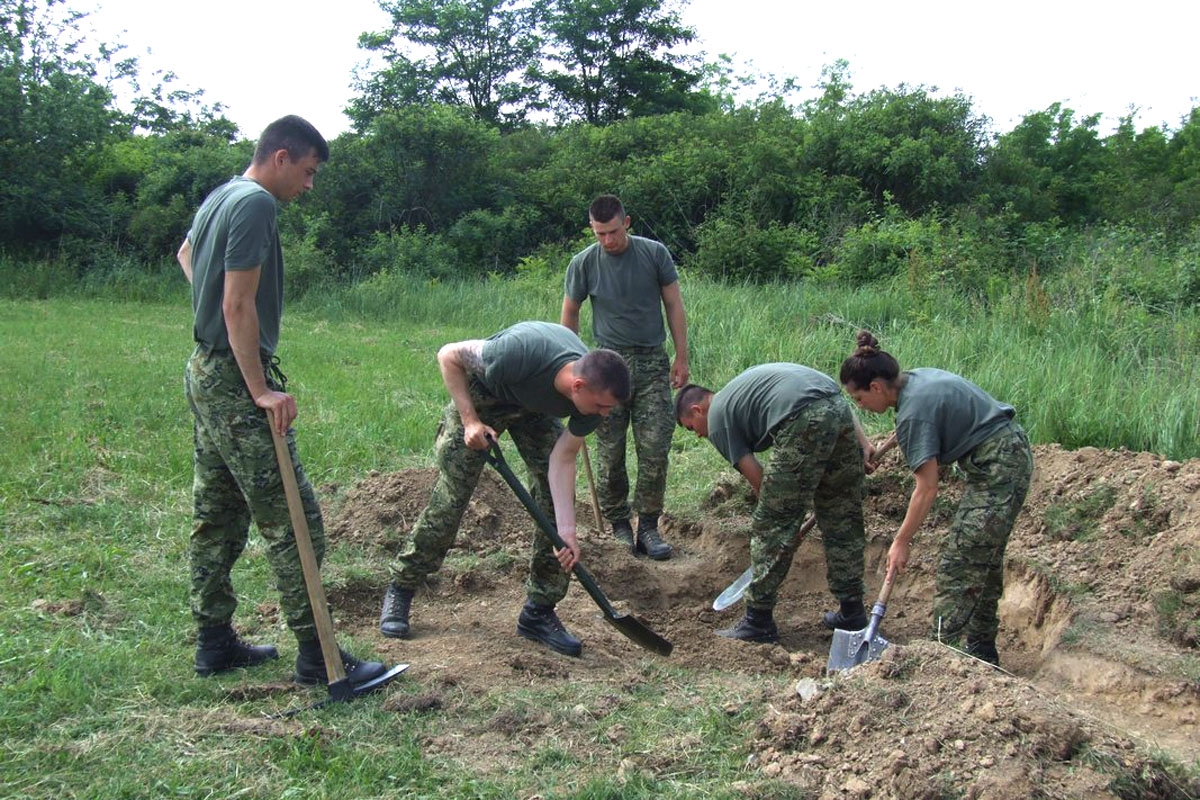 https://www.morh.hr/wp-content/gallery/zavrsetak-specijalisticke-vojne-obuke-na-vp-gasinci/gasinci_12062018_02.jpg