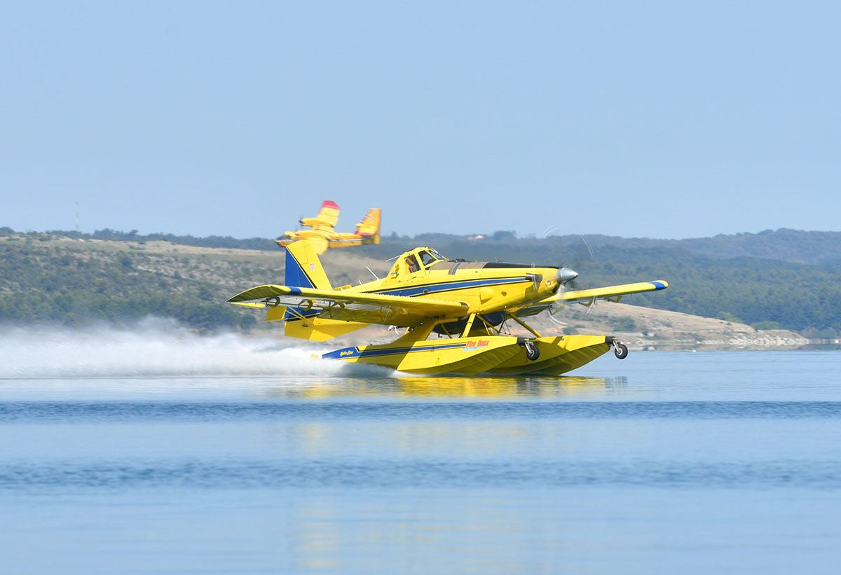 https://www.morh.hr/wp-content/gallery/zracne-snage-utrenirane-i-spremne-za-pp-sezonu-2019/pp_sezona_novigrad_21062019_08.jpg