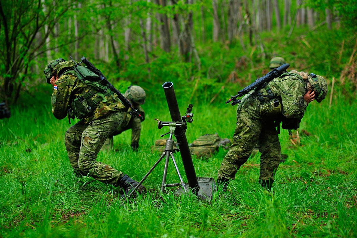 https://www.morh.hr/wp-content/gallery/zracni-desant-izvrsen-na-vjezbi-imediate-response-19/desant_19052019_24.jpg