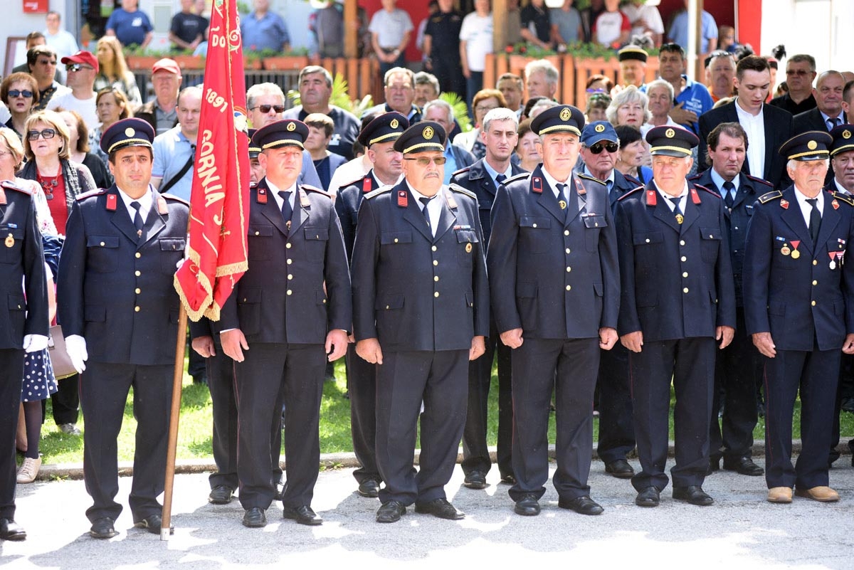 https://www.morh.hr/wp-content/gallery/zrakoplovi-hrz-a-na-xxi-rudijevim-susretima-u-gornjoj-stubici/rudi_13052018_11.jpg
