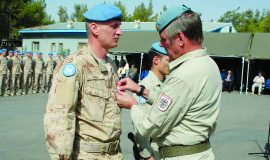 01-UNDOF_odlikovanje_boj_wagneru_2008