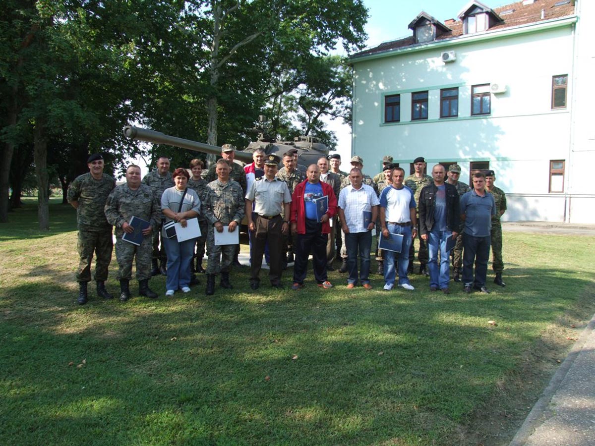 Slika https://www.morh.hr/wp-content/uploads/2017/10/28062013_umirov_gombr_v.jpg